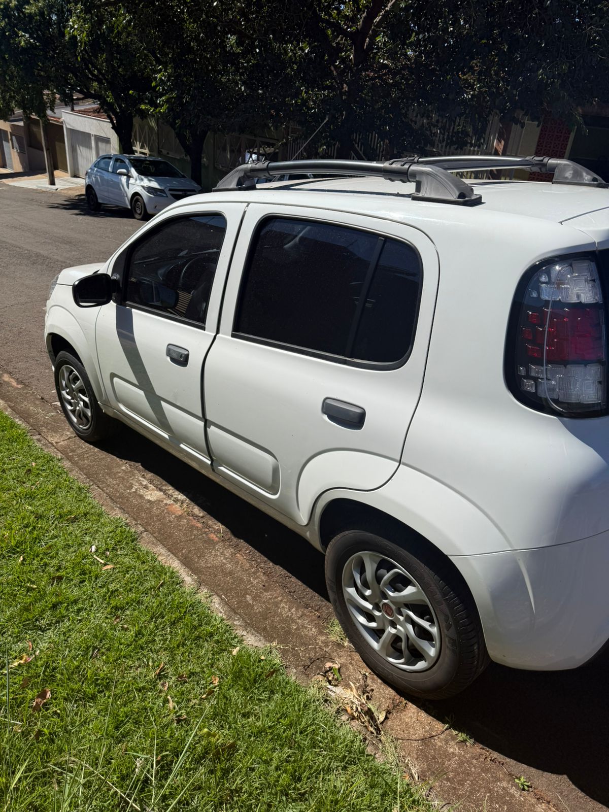 FIAT/UNO ATTRACTIVE 1.0